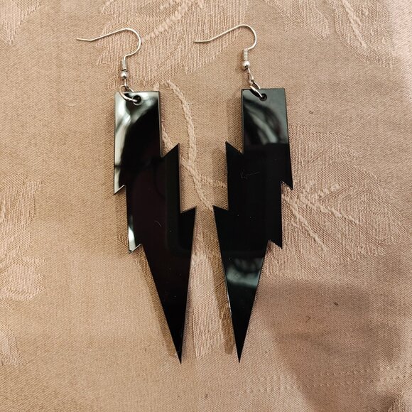 Just Follow Retro Lightening Bolt Earrings, Excellent Used Condition! (EUC) - Picture 2 of 3